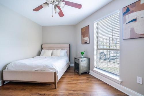 Landing at The Hive - 1 Bedroom in Mid City North in Baton Rouge, USA