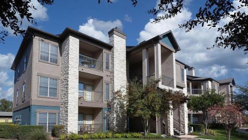 Landing at Lakeline Parmer Lane - 1 Bedroom in Avery Ranch Lakeline in Austin, USA
