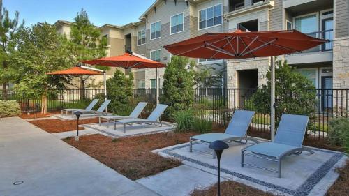 Landing at The Grayson - 1 Bedroom in Cypressdale in Klein