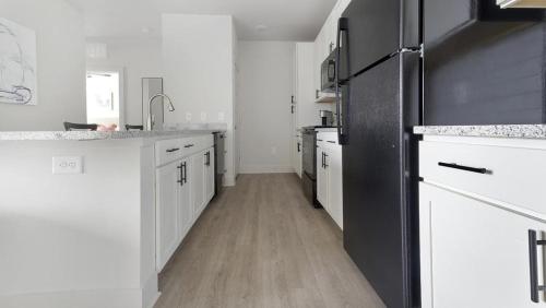 Landing at The Henry - 2 Bedrooms in Northwest Charlotte in Charlotte, USA