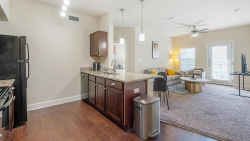 Landing at Mission Hill - 2 Bedrooms in Downtown New Braunfels in New Braunfels, USA