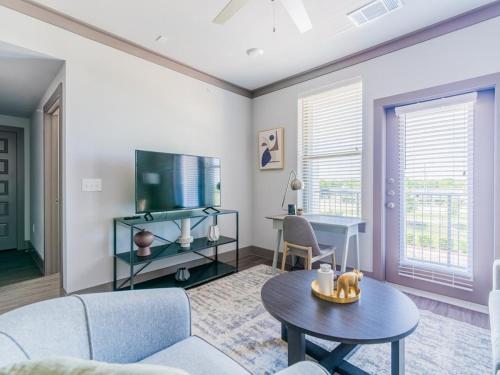 Landing at Highbridge at Egret Bay - 1 Bedroom in League City in League City, USA
