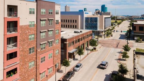Landing at Bottle House on Main - 1 Bedroom in Fort Worth in Fort Worth, USA