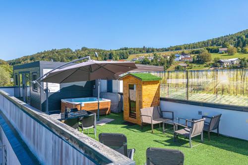 Rooftop Home With Whirlpool & Sauna - Happy Rentals - Trebnje