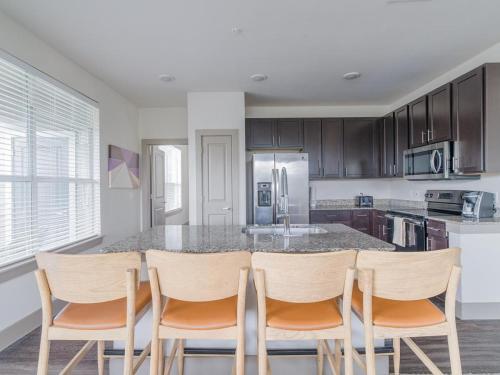Landing at The Grayson - 2 Bedrooms in Cypressdale in Spring, USA
