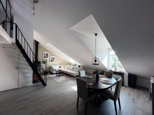 Chic Industrial Loft in Stockholm, Stockholm (photo 4)
