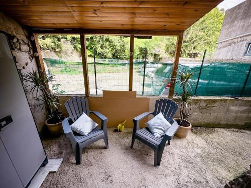 DREAM HOLIDAY 26 - Charmant T2 4 Pers 38m2 Terrasse de 14m2- Clim, Wifi, Parking - Sur RN7 au calme  in Livron-sur-Drome