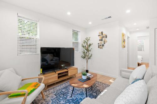 Family friendly Retreat w Luxury Amenities in Los Angeles, USA