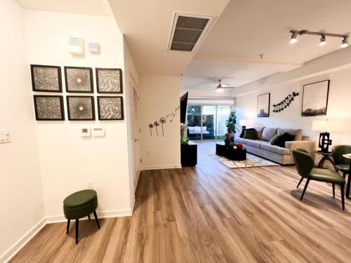 Luxury Open BD w Pool, Parking, & WD 133 in Los Angeles, USA