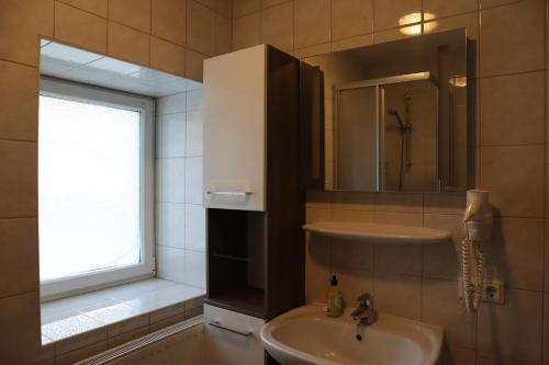 Lilia - image 13