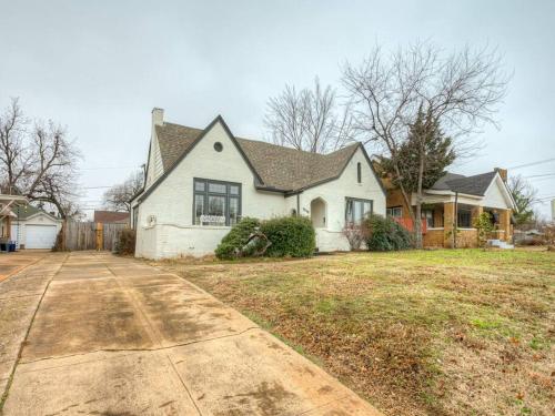 Crafty Casita in Gatewood - 3 bed 2 bath charming historic home in Oklahoma City, USA