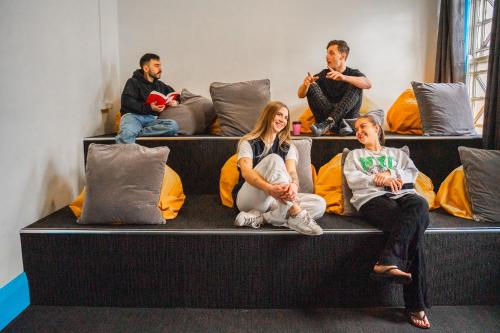 Mad Monkey Melbourne – Melbourne, GA