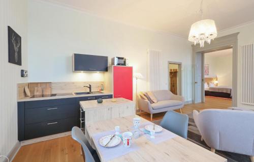 keuken, One-Bedroom Apartment In Krakow Am See in Krakow am See