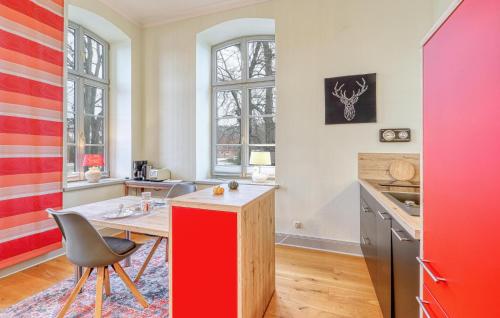 keuken, One-Bedroom Apartment In Krakow Am See in Krakow am See