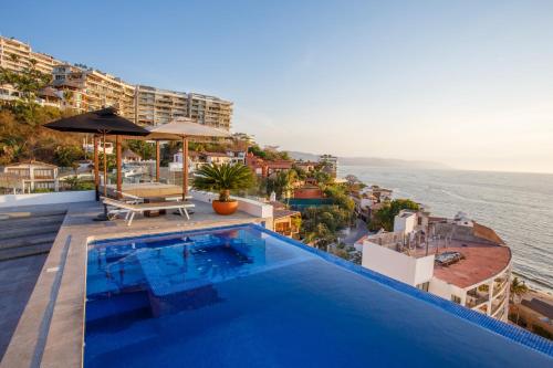 1 BR Stunning View 1200 SF Loft Penthouse with 2 Bathrooms in Puerto Vallarta, Mexico