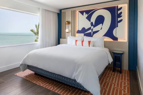 3 twin beds
