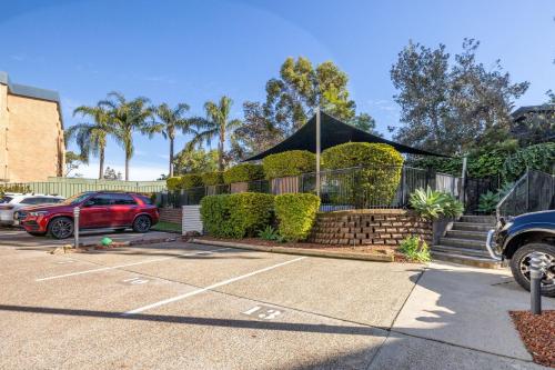 The Point 13, 5-7 Mitchell St - stunning water views, complex pool and WiFi