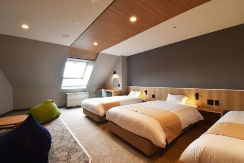 公園山酒店 (Hotel Park Hills) near 白金青池