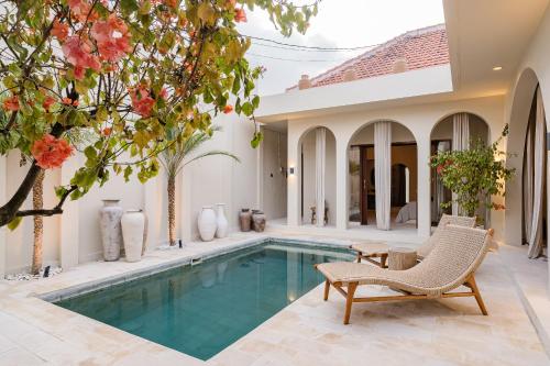 Villa Azizam - Free Gym, Sauna & Recovery by Bali Social Club, Bali
