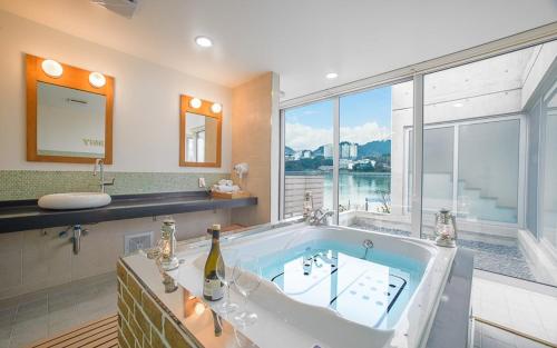 통영 모노퍼니 펜션 (tongyeong monopeoni pensyeon) in 용남면