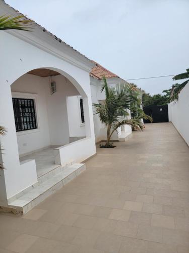 Touray holiday rental in 西部