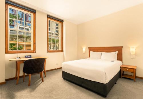 Rydges Sydney Harbour (Formerly Holiday Inn Old Sydney) - image 11