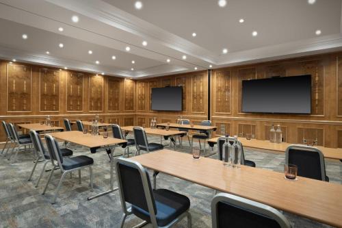 Bristol Marriott Hotel City Centre - image 5
