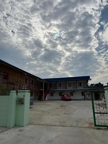 5 Minutes Lodge 5 Minutes Lodge