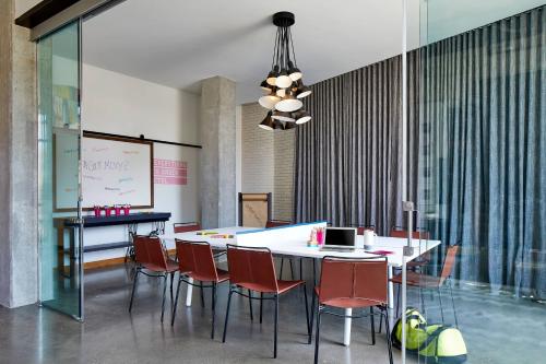 ห้องประชุม / บอลรูม, Moxy Columbus Short North in โอลด์ นอร์ธ โคลัมบัส