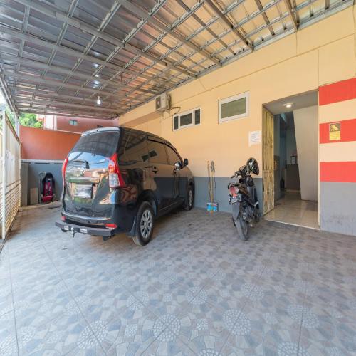 RedDoorz near RS Permata Cirebon – Cirebon, OH