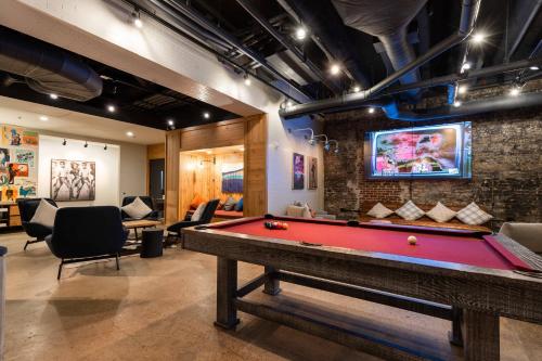 Moxy Nashville Downtown in Nashville, USA