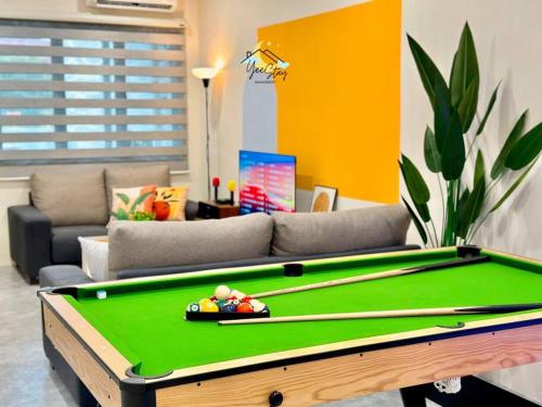 Kota10pax PoolTable Karaoke Kota10pax PoolTable Karaoke