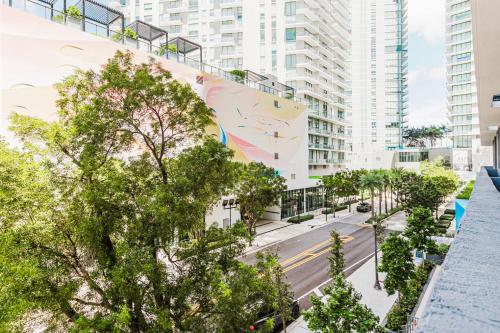 Blueground Edgewater pool fitness center ac MIA-112 in Miami, USA