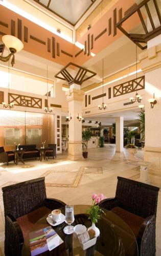 Lobby, Swiss Inn Pyramids Golf Resort in 6th October
