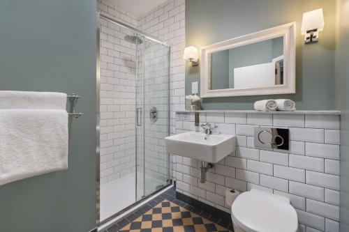 Millbrook Lodge Hotel - image 7