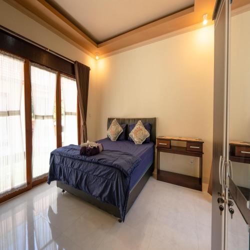 Calm Haven Villa with Amabela Garden Lovina Beach, Lovina