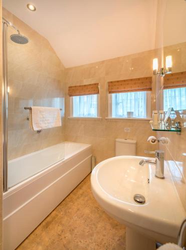 Petwood Hotel - image 13