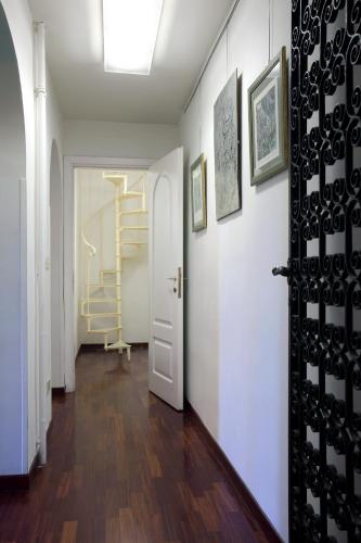 Appartamento d'epoca Colosseo Art Gallery, Roma (foto 9)