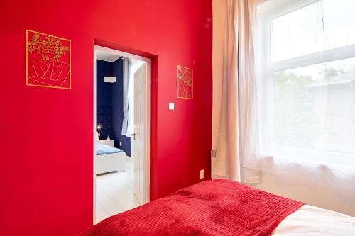 Central - Quiet Aparment - image 10