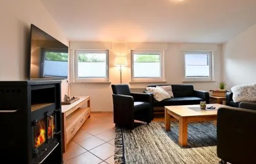 Gemütliche Ferienwohnung "Eifel - Moselhöhe", Nähe Pyrmonter Felsensteig in Roes, Deutschland