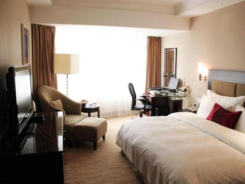 Hubei Poly Hotel – Wuhan, OH
