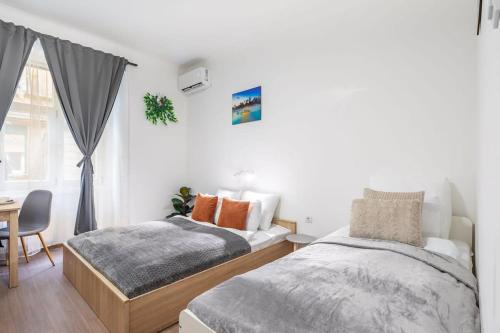 Central NEW Studio - Simple Stay, Budapest