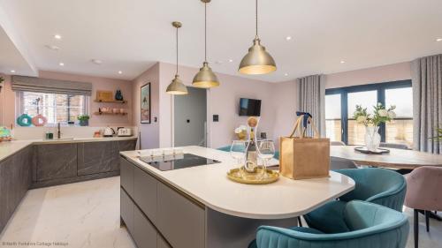 外部景觀, Dovecote House - Luxury Town House - Dog Friendly in 伊鋅沃爾德