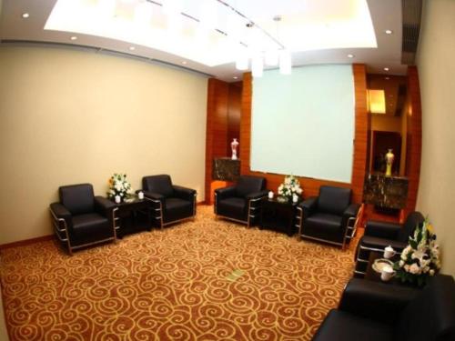 Kunming Xiyi Hotel – Kunming, MO