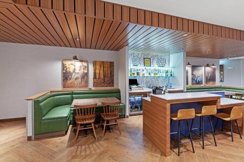 Fairfield Inn & Suites by Marriott Liberal - image 4