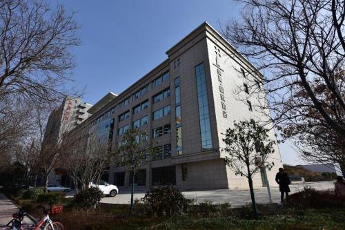 Mehood Lestie (Xi'an Jinye Road) - image 5