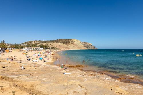 Hotel Belavista Da Luz - image 11