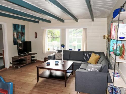 Holiday Home Ørviksnes by Interhome in ออยสตีด