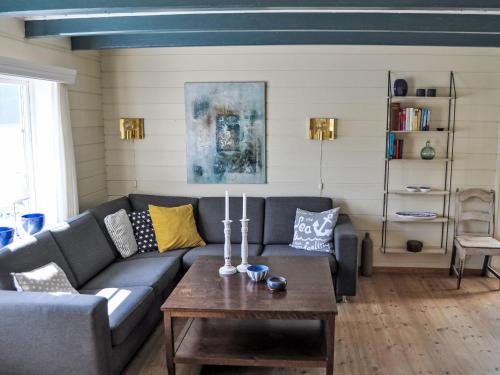 Holiday Home Ørviksnes by Interhome in ออยสตีด