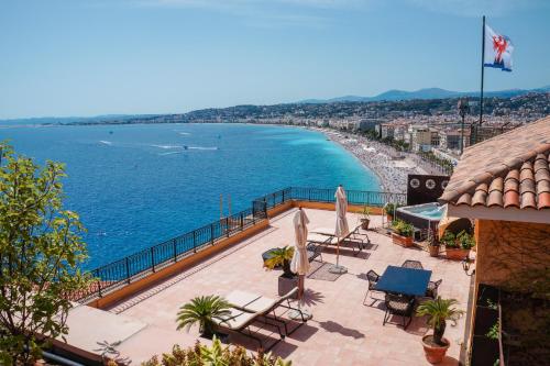拉彼魯兹飯店 (La Perouse Hotel) in 尼斯